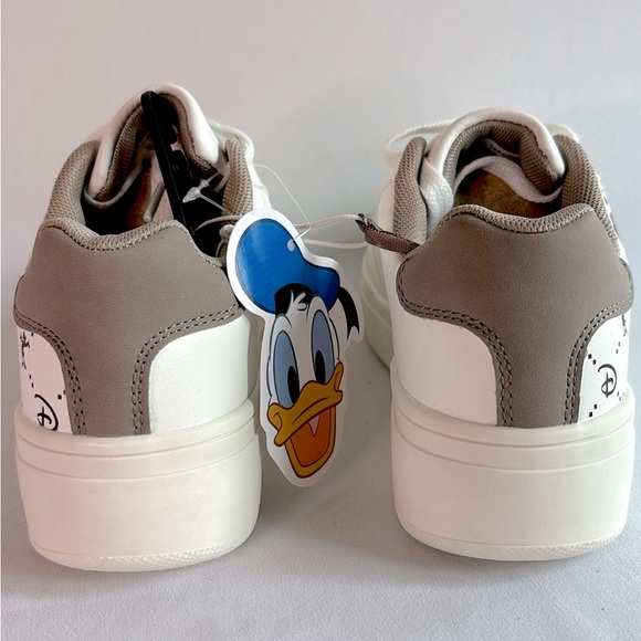 🆕 Disney Donald Duck Women’s Ltd Edition Luxury-Style Sneakers w/Gold Accents - Picture 4 of 11